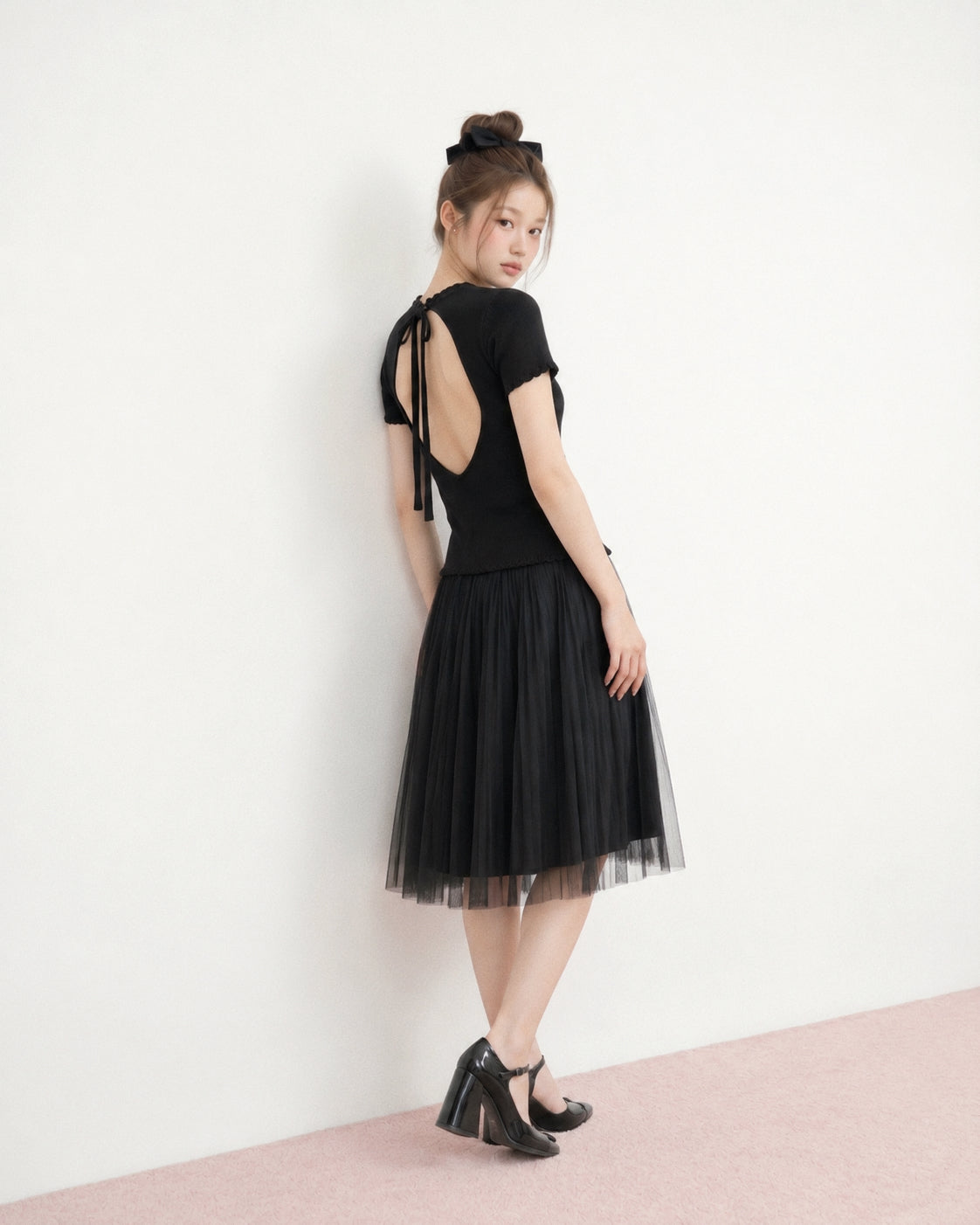Ribbon Back Knit